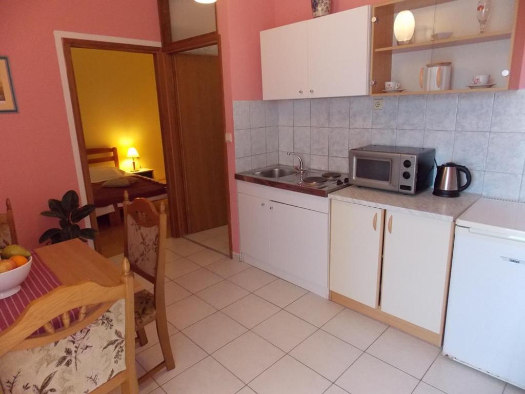 Apartment Ivana Vodice Exterior photo