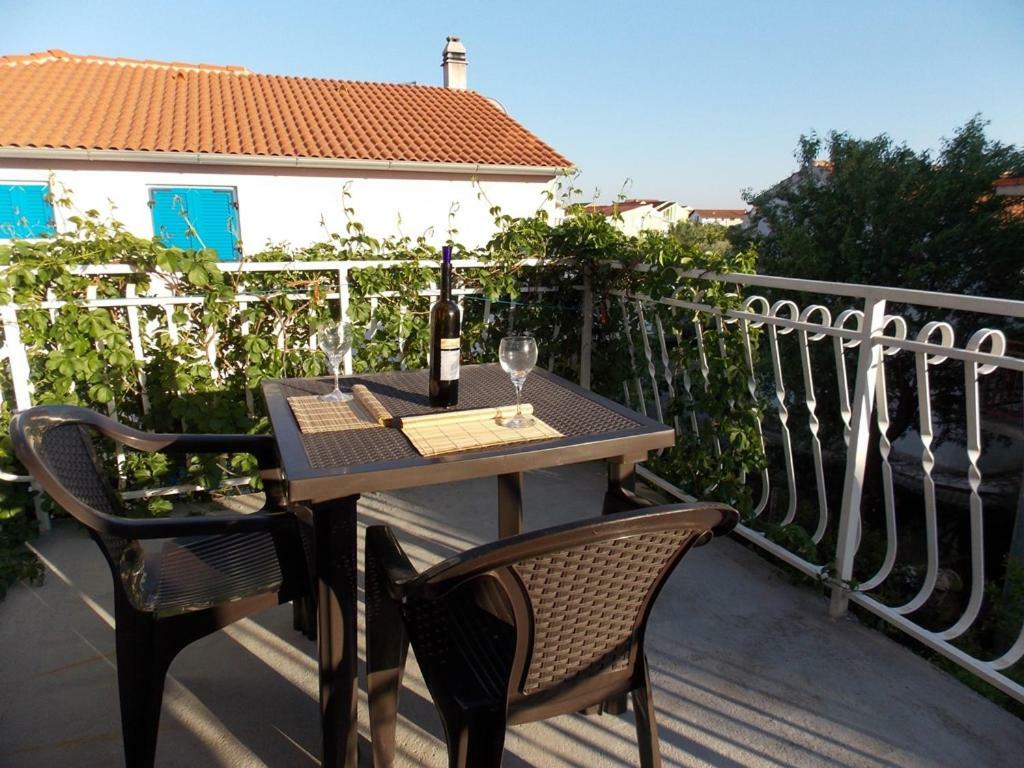 Apartment Ivana Vodice Exterior photo
